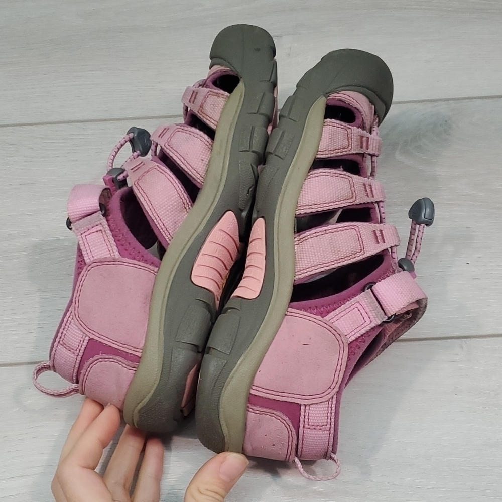 Keen Big Kids Girls Youth Outdoor Waterproof Hiking Sandals shoes sz 4 - Picture 7 of 11